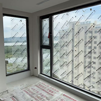 Ventana Abatible Moderna de Aluminio con Aislamiento Acústico, Acabado con Aspecto de Madera, Doble Acristalamiento, Certificación CE e ISO, OEM Disponible