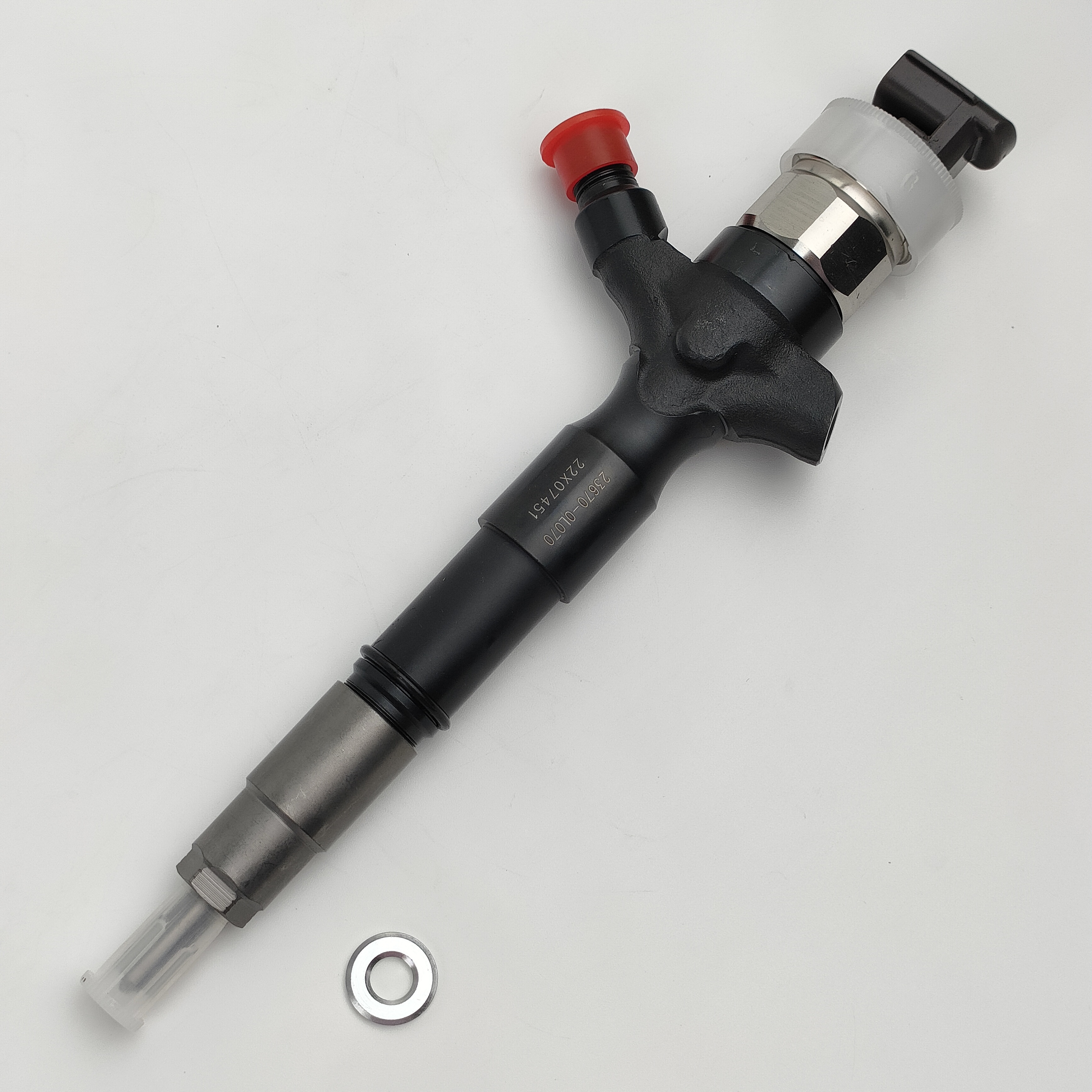 Diesel Injector 095000-5655 Common Rail Diesel Injector 16600-EB300 for Nissan