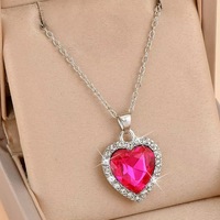 Collier en cristal multicolore en forme de cœur, chaîne entièrement ornée de strass, pendentif cœur rouge, rose, bleu, bijoux pour femmes, mariage, fête