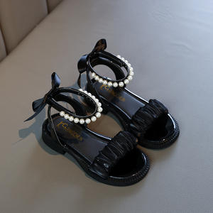 Sandali da ragazza 2024 estate nuove <span class=keywords><strong>scarpe</strong></span> da <span class=keywords><strong>bambina</strong></span> con perla alla moda <span class=keywords><strong>scarpe</strong></span> da <span class=keywords><strong>bambina</strong></span> <span class=keywords><strong>aperte</strong></span> traspiranti da principessa <span class=keywords><strong>scarpe</strong></span> da <span class=keywords><strong>bambina</strong></span> - Product Image 5