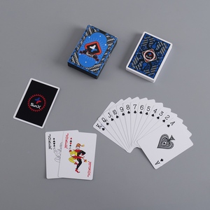 Cartes à jouer en PVC durables en gros pour les activités en dortoir étudiant, les jeux en famille en voyage, les rassemblements sociaux au café - Product Image 1