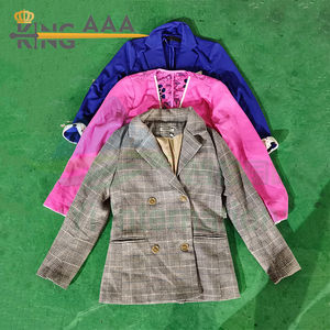 批发品牌女式冬季夹克裁剪上衣西装外套-混合散装曼谷Ukay夹克二手系列 - Product Image 6