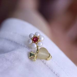 Zhuji 3-3.5 Natural Freshwater Pearl Flower Brooch Cuff Plated <b>Copper</b> Dual-Purpose <b>Jewelry</b> with Diamond Main Stone - Product Image 4