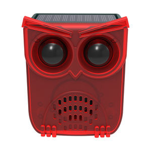 Dispositif répulsif d'animaux à détecteur de mouvement étanche avec lumière LED rouge 3.7V alimenté par énergie solaire pour la maison, la ferme, la villa - Product Image 1