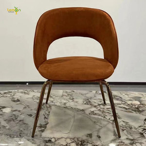 Sillas de Comedor de Diseño Italiano en Terciopelo, Muebles de Restaurante, Silla de Café con Patas Doradas - Product Image 2