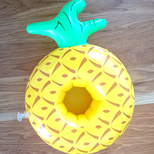 Nuevos <span class=keywords><strong>Posavasos</strong></span> Creativos con Forma de Piña: Juguetes Acuáticos Inflables con Diseño de Dibujos Animados, Portavasos Flotantes, Mini, Venta al Por Mayor - Product Image 2