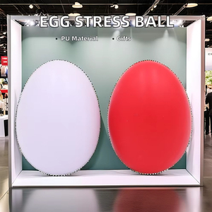 โรงงานขายส่งลูกบอลบีบคลายเครียดรูปไข่ทำจากโฟม PU นุ่มสำหรับเล่นกีฬา  รับทำโลโก้ตามสั่ง มีตัวอย่างฟรี ของเล่นพลาสติกสำหรับแจก - Product Image 3