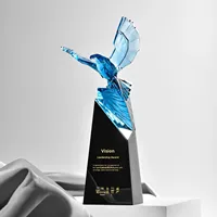Trophée en cristal de verre gravé au laser sablé personnalisé - Aigle - Récompense créative pour les employés exceptionnels - Récompense annuelle de la réunion - Commémorative