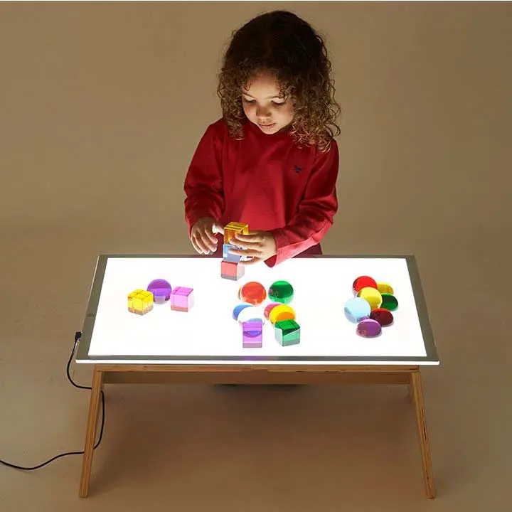 פעילות חושית חינוכית משחקים שולחן ילדים שולחן חושי אור לילדים