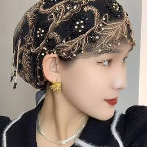 Sombrero con Borlas de Cola de Pez YASEEN, Estilo Bohemio Étnico para Mujer, Transpirable para Todas las Estaciones - Product Image 1