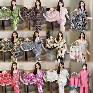 Ensemble de pyjama trois pièces pour <span class=keywords><strong>femme</strong></span>, motif dessin animé mignon, <span class=keywords><strong>taille</strong></span> élastique, prix bas, vente en gros, cardigan tissé à manches courtes et longues - Product Image 2