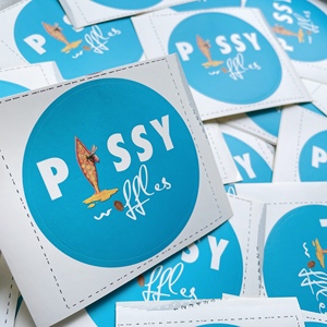 Autocollant rond personnalisé imprimé en couleur, autocollant en papier couché auto-adhésif, étiquette graphique vibrante pour logo, pour les emballages alimentaires à emporter - Product Image 4
