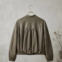 Blouson bomber court en cuir d'agneau véritable pour femme, gris kaki, doux et mat, col montant mini, coupe ample, décontracté