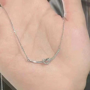 Vendita calda di tendenza moda stile coreano gioielli da donna farfalla minimalista girocollo con catena di diamanti e serpenti all'ingrosso - Product Image 1