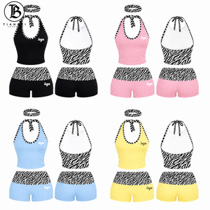 Nouvel Arrivage Y2K Ensemble Loungewear Femme avec <span class=keywords><strong>Bandeau</strong></span> à Rayures Zébrées et Logo Personnalisé, Top Halter Sans Manches et <span class=keywords><strong>Dos</strong></span> <span class=keywords><strong>Nu</strong></span>, et Short à Rabats - Product Image 1