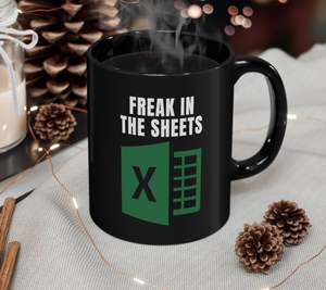 Vente en gros de tasses à café DD1053 'Freak in the Sheets Spreadsheet' pour comptable geek, idéales comme cadeau - Product Image 6