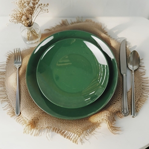 Juegos de <span class=keywords><strong>vajilla</strong></span> de cerámica verde 12/16/<span class=keywords><strong>18</strong></span> <span class=keywords><strong>piezas</strong></span> baratos al por mayor juegos de <span class=keywords><strong>vajilla</strong></span> de porcelana esmaltada de colores - Product Image 4