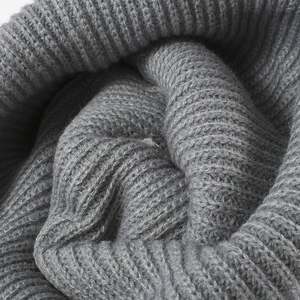 Herbst-Winter-Stil Ohrenschutz Doppellagige Warme Verdickte Gestrickte Leichte Strickmütze Ohne Krempe Wollmütze - Product Image 4