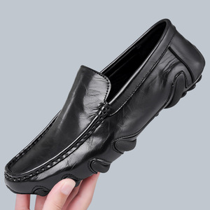 Mocasines casuales de cuero para hombre, sin cordones, de color sólido negro y marrón, para oficina, origen Wenzhou - Product Image 1