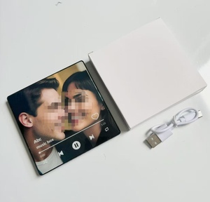 Imán <span class=keywords><strong>de</strong></span> Refrigerador con Foto Personalizada, Bluetooth, Música, Grabadora <span class=keywords><strong>de</strong></span> Voz Recargable, Altavoz, Adhesivo Personalizado para Refrigerador con Foto - Product Image 4