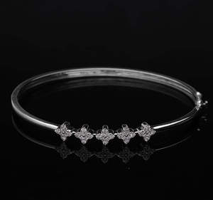Brazaletes de Plata de Ley 925 de Primera Calidad, Chapados en Oro, con Diamantes Naturales de Corte Esmeralda, para Mujer, Lujosos, Casuales, Especiales para la Oficina - Product Image 1