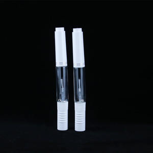 Auto Automobile 12ml Bouteille En Plastique Boule En Acier Brosse Cap Vide Mur Entretien De La <span class=keywords><strong>Voiture</strong></span> Réparation Des Rayures Retouche Peinture Stylo <span class=keywords><strong>Crayon</strong></span> Soins Voitures - Product Image 1