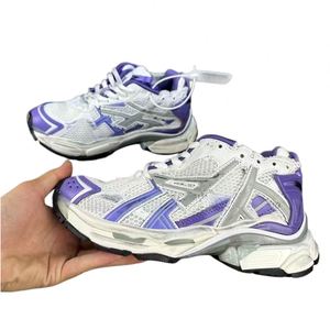 Top-level Designer Running Shoes, Fashionable and of High Quality, Suitable for Both Men and Women, with a Retro Walking Style. - Product Image 2