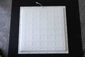 แผงไฟ <span class=keywords><strong>LED</strong></span> แบบมีไฟส่องหลังขนาด 595*595*32 มม. |   UGR19, ตัวเลือกหลายระดับความสว่าง, ได้รับการรับรองมาตรฐาน CE CB RoHS - Product Image 4