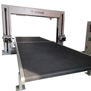 Nouvelle machine de découpe vibrante CNC à lame oscillante en PU flexible pour la découpe de profilés en mousse et d'éponges - Product Image 1