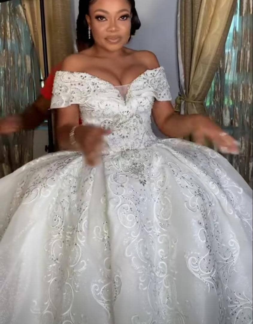 strapless open back dress 2021 Big Ball Gown Puffy Princess Wedding Dress