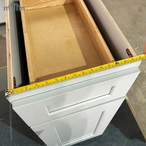 Estructura de cola de Milano de madera maciza Palanca de dientes de goma Cajones y organizadores de gabinetes de madera Puerta de coctelera Armarios de despensa de cocina de cierre suave - Product Image 4