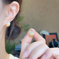 Boucles d'oreilles pendantes en or jaune 18 carats avec diamants de laboratoire pour femme, style mode, clous d'oreilles et manchettes d'oreille
