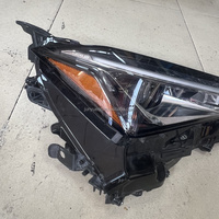 Convient à Lexus 2018-2023 UX260 UX200 Ensemble de phares UX300 Démontage d'usine de phares à LED