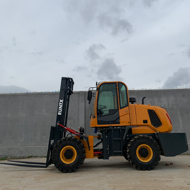 RUNTX 3.5T 4T off Road Forklift - High Efficiency & Terrain