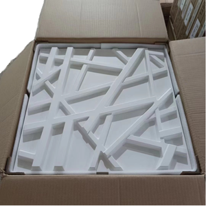 Panneau mural moderne en <span class=keywords><strong>PVC</strong></span> texturé 3D 50X50 cm Carreaux muraux 3D pour l'intérieur Résistant à l'humidité 50X50 cm Papier peint <span class=keywords><strong>Salle</strong></span> <span class=keywords><strong>de</strong></span> <span class=keywords><strong>bain</strong></span> Ménage - Product Image 2