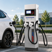 Station de recharge rapide pour véhicules électriques à courant continu (CC) avec plusieurs pistolets et système de gestion intelligente de l'énergie