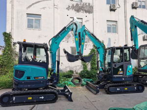 Miniexcavadora de segunda mano <span class=keywords><strong>SWE</strong></span> <span class=keywords><strong>17</strong></span> S, 3.5 toneladas de peso operativo, capacidad de cazo de 1.7m, motor PLC, en venta - Product Image 4