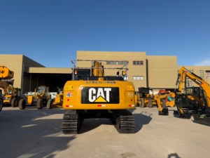 Excavatrice Caterpillar 330D2L de 34 tonnes avec moteur diesel C9.3 ACERT, certifiée CE/EPA, pompe hydraulique et boîte de vitesses - Product Image 4