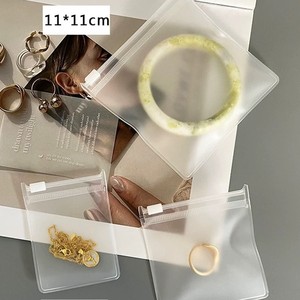 Pochette à bijoux en EVA transparent givré avec <span class=keywords><strong>logo</strong></span> personnalisé, emballage pour bijoux, sacs en plastique avec petite fermeture éclair pour grandes boucles d'oreilles - Product Image 6