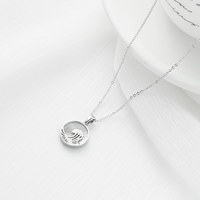 Pendentif en forme de croix en acier inoxydable Chaîne de clavicule pour femmes Collier en coquillage plaqué or personnalisé Accessoires de bijouterie pour couple