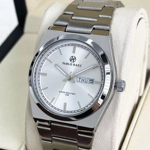 Montre pour homme de luxe OEM ODM, cadran vert dégradé, logo personnalisé, montre à quartz étanche pour homme - Product Image 2