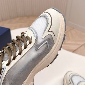 Chaussures de sport décontractées haut de gamme personnalisées pour hommes et femmes. Chaussures de luxe de la marque DAES, empeigne en mesh, fermeture à lacets, toutes saisons - Product Image 5