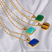 [Envío Inmediato] Collar con Colgante de Moda de Lujo Ligero para Mujer, Estilo Europeo Americano, Cadena de Eslabones de Acero Inoxidable, Chapado en Oro