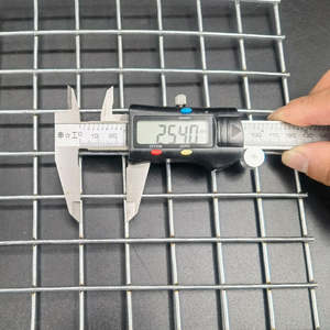 Rouleau de grillage de cage soudé galvanisé de calibre 19 Land Guard Grillage de poulet de 1/2 pouces Supports de filet de volaille Grillage d'acier - Product Image 4