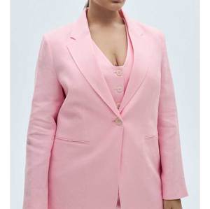 Blazer da <span class=keywords><strong>Ufficio</strong></span> per <span class=keywords><strong>Donna</strong></span> di Alta Qualità in Tessuto Pettinato Rosa Traspirante, Doppiopetto con Bottoni Decorativi, <span class=keywords><strong>Abbigliamento</strong></span> Autunnale Personalizzato - Product Image 5