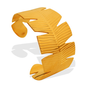 European American <b>Adjustable</b> Open <b>Bracelet</b> For Women Star Leaf Pattern Wavy Irregular Bangle Zinc Alloy Stacking Style Jewelry - Product Image 5