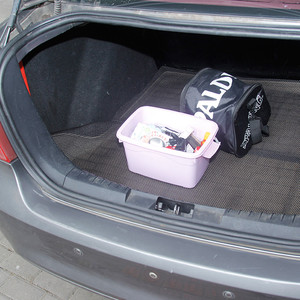 Tapis de coffre de voiture en mousse PVC antidérapant personnalisable 150*50cm avec caractéristiques personnalisables - Product Image 4