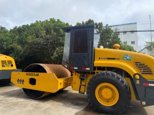 รถบดอัดสั่นสะเทือนมือสองรุ่น XS223J สภาพดี ดูแลรักษาอย่างดี เหมาะสำหรับงานบดอัดถนนเข้าเหมือง - Product Image 6