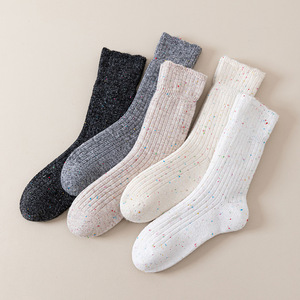 New Spring/Autumn Women's <b>Socks</b>, Japanese Style, Retro Color, Mid-Calf <b>Socks</b>, Dotted Wool Yarn Mid-Calf <b>Socks</b>, Thick <b>Fleece</b> - Product Image 4