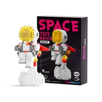 Micro blocs de construction espace lune dessin animé astronaute Figure avec lumière ville aérospatiale modèle briques jouets pour enfants cadeau d'anniversaire